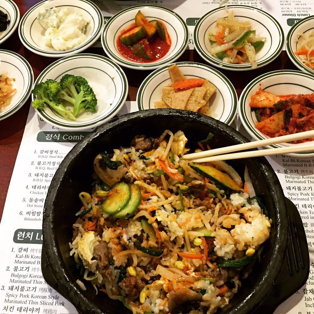 Bibimbap dish