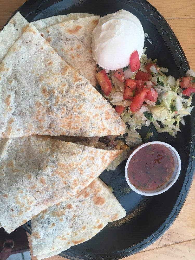 Quesadillas dish