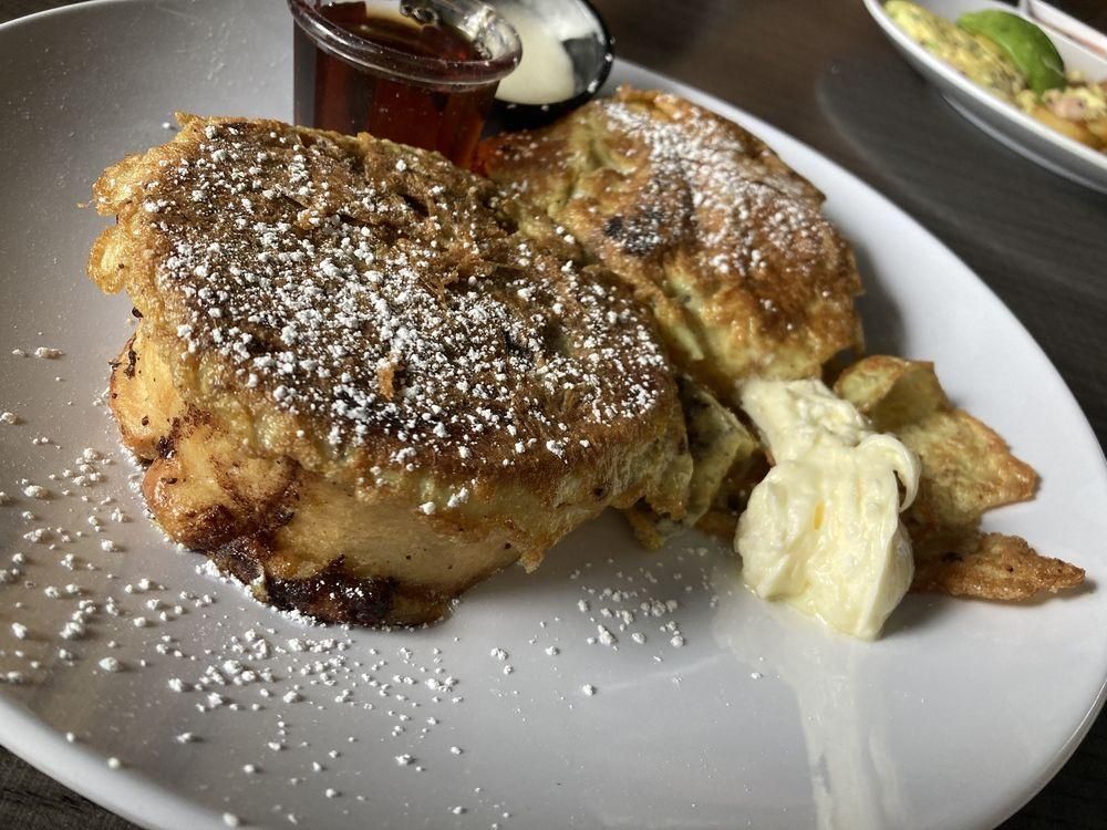 Cinnamon Rolls dish