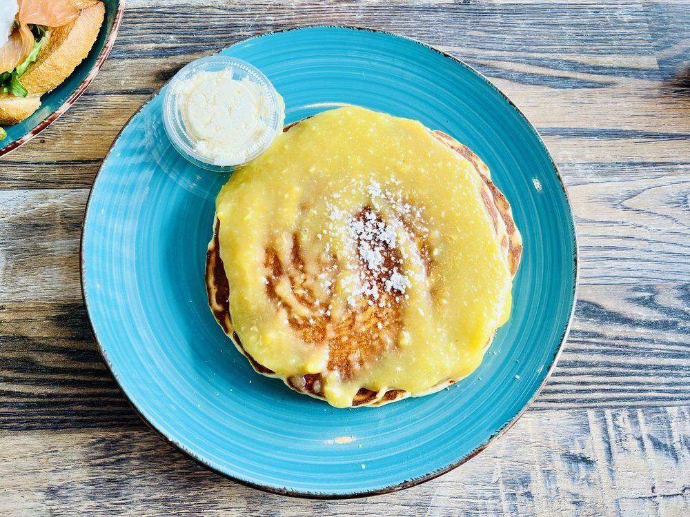 Lemon Pancakes dish