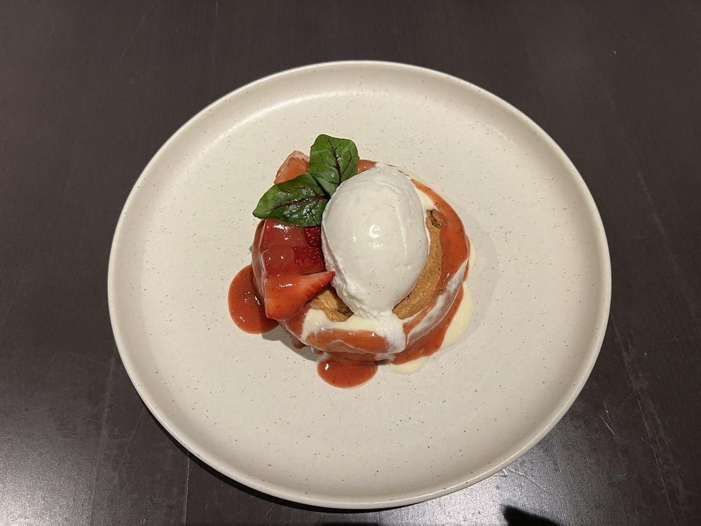 Butter Cake dish