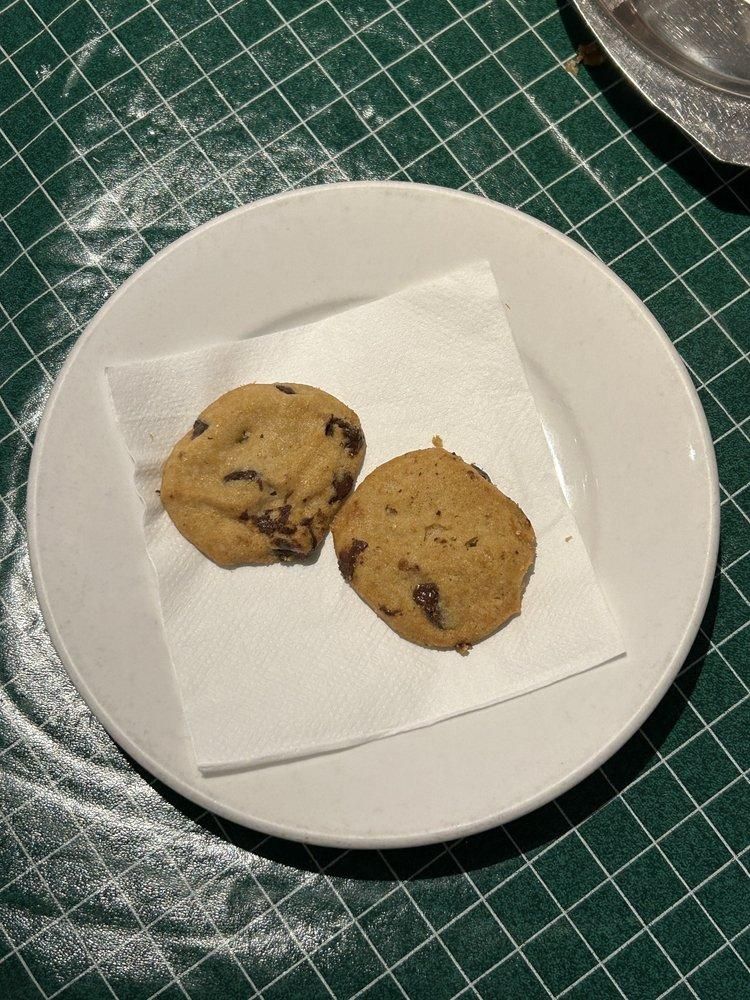 Warm Chocolate Chip Cookies dish