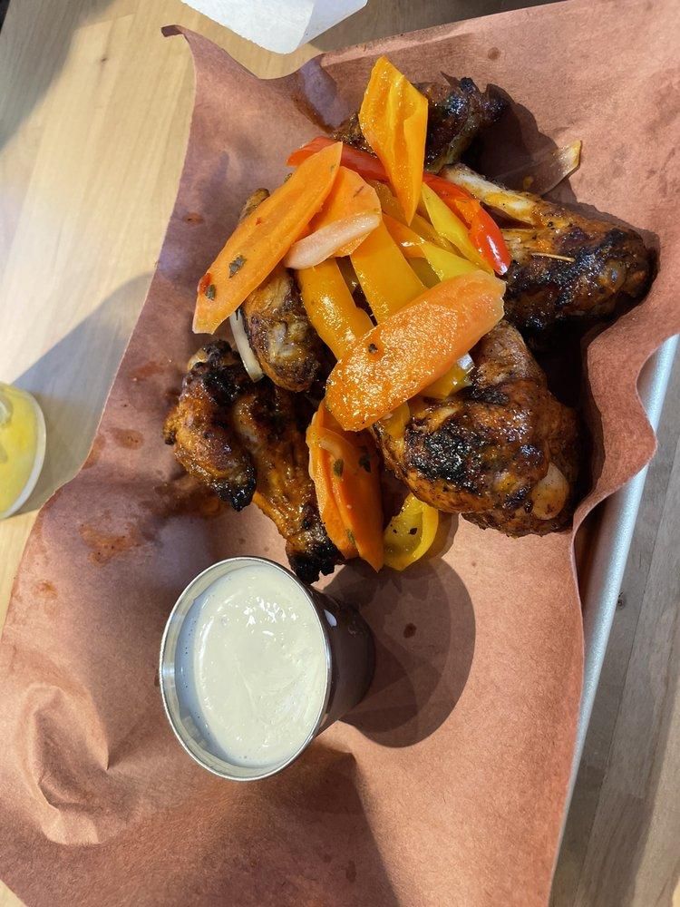 Wings dish