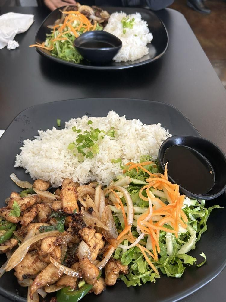 Lemongrass Chicken dish