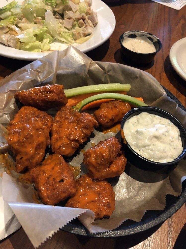 Boneless Wings dish