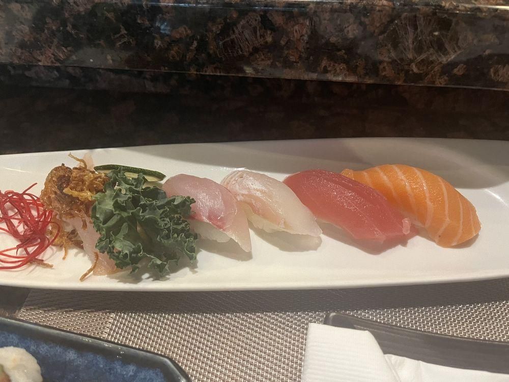 Sushi dish