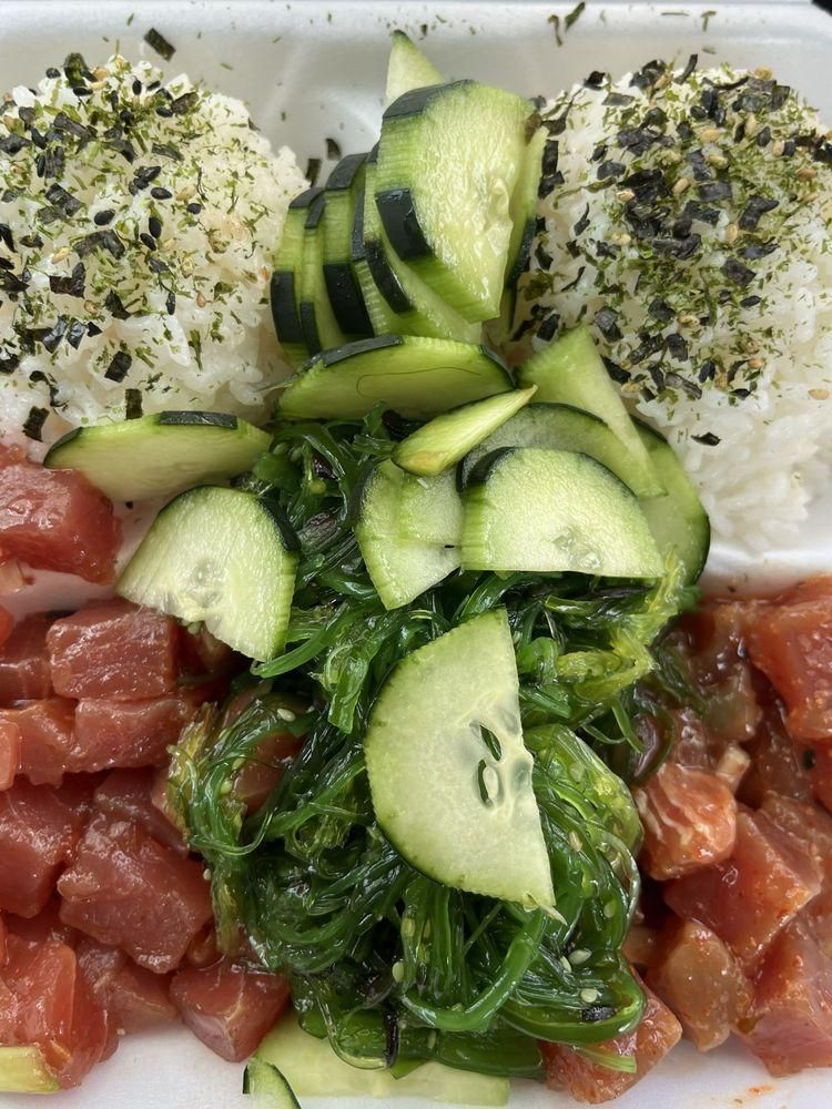 Poke dish