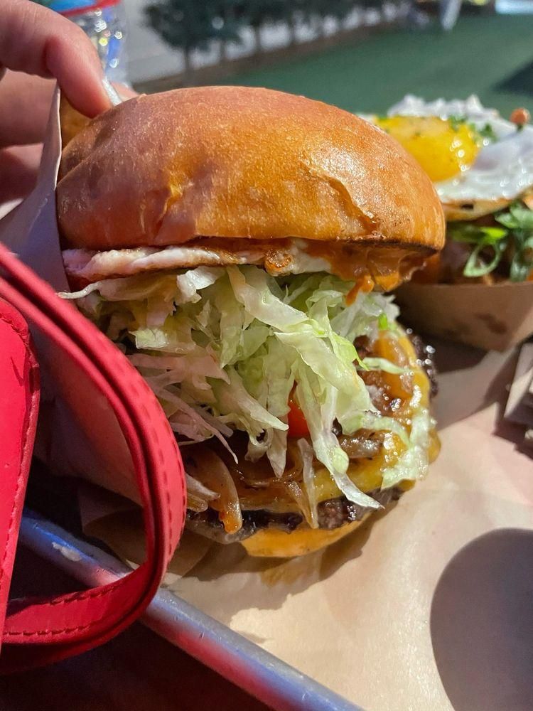 Burgers dish