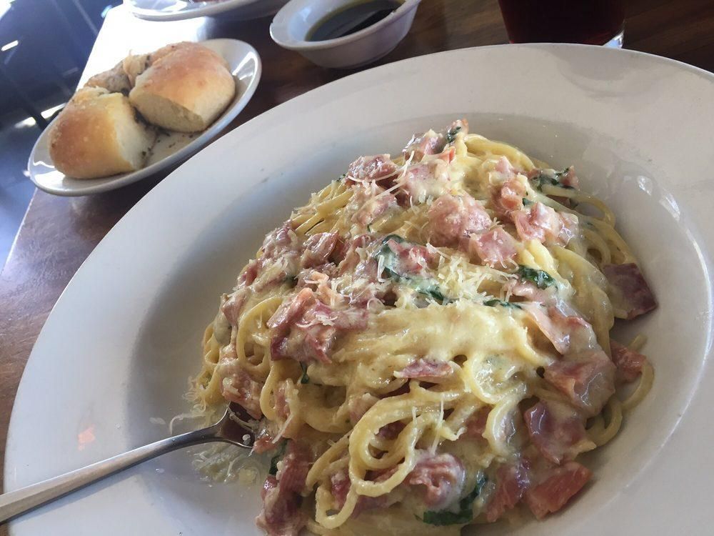 Carbonara dish
