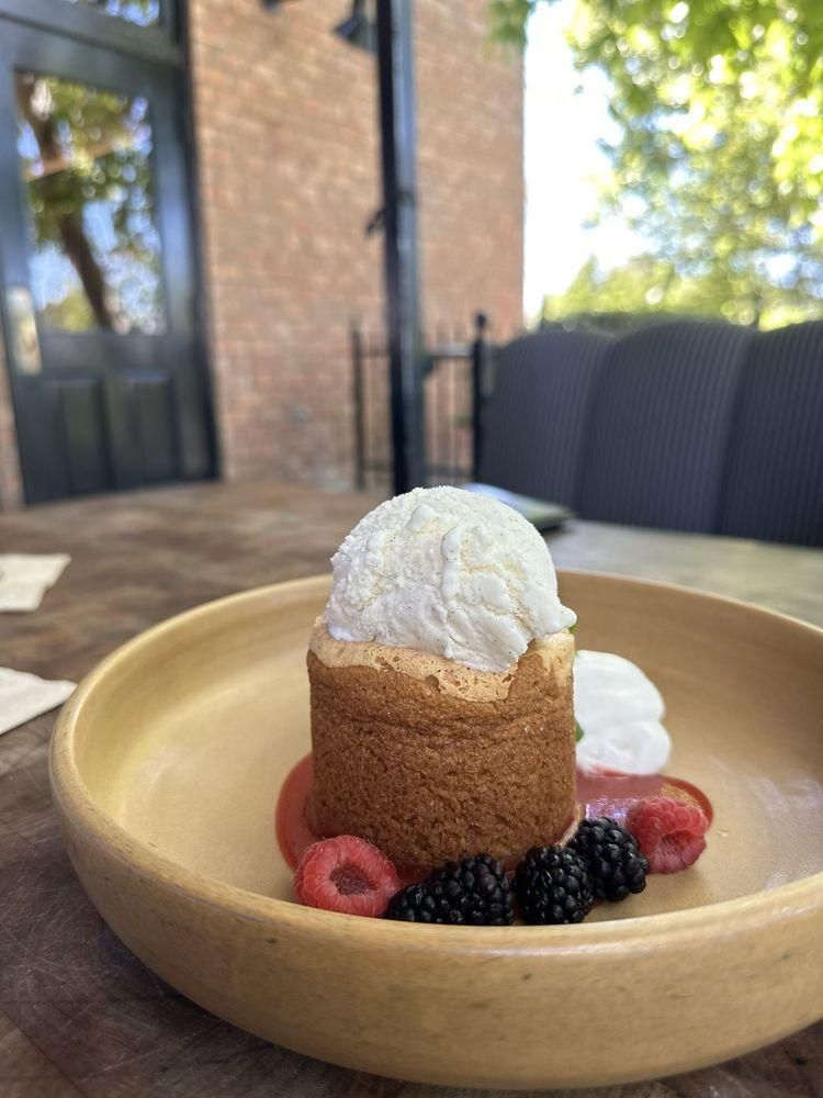 Butter Cake dish