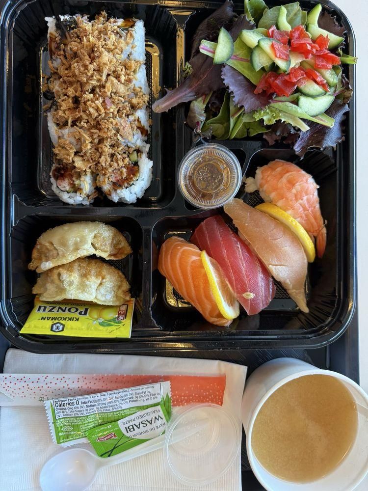 Sushi dish