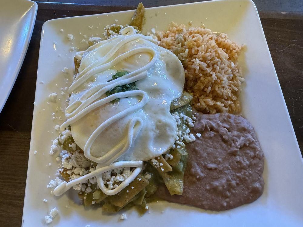 Chilaquiles dish
