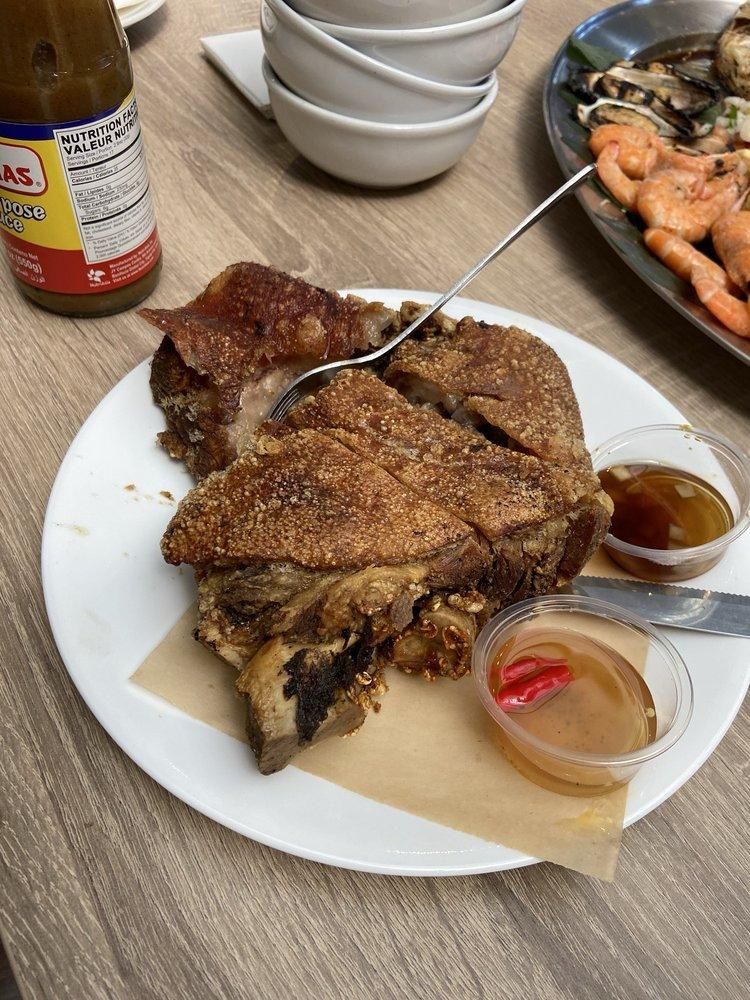 Crispy Pata dish