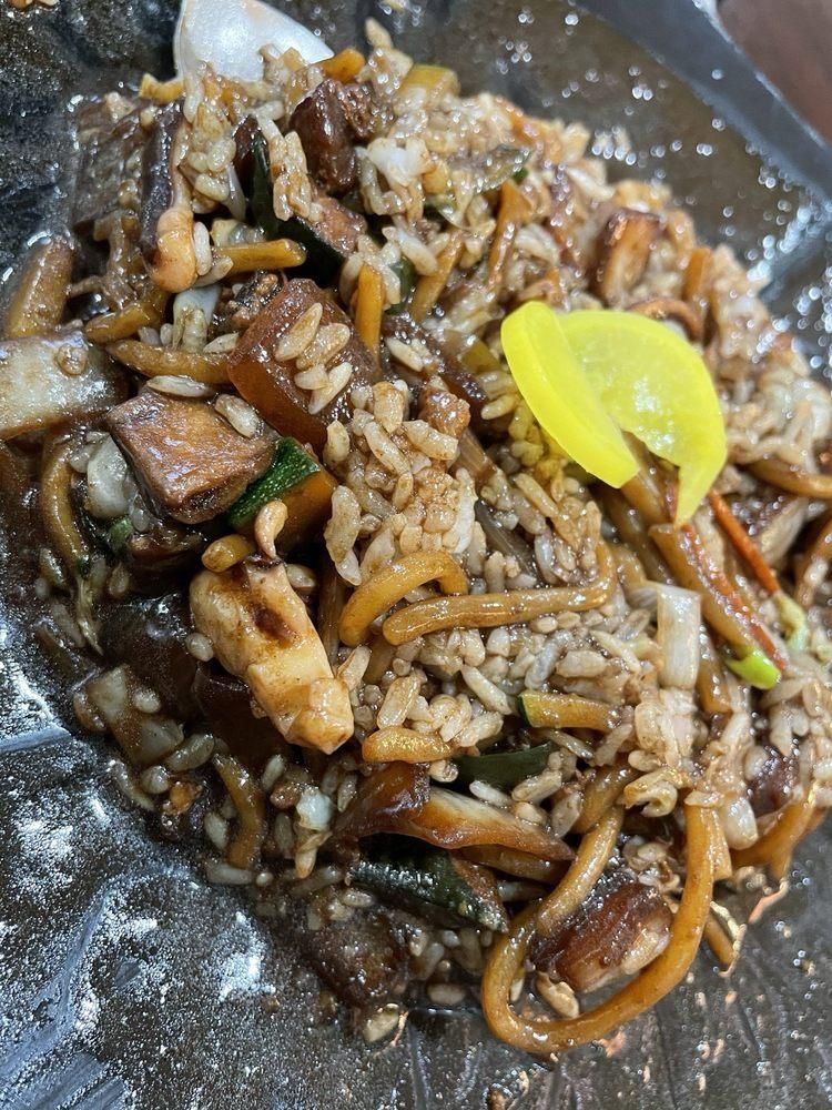 Jajangmyeon dish