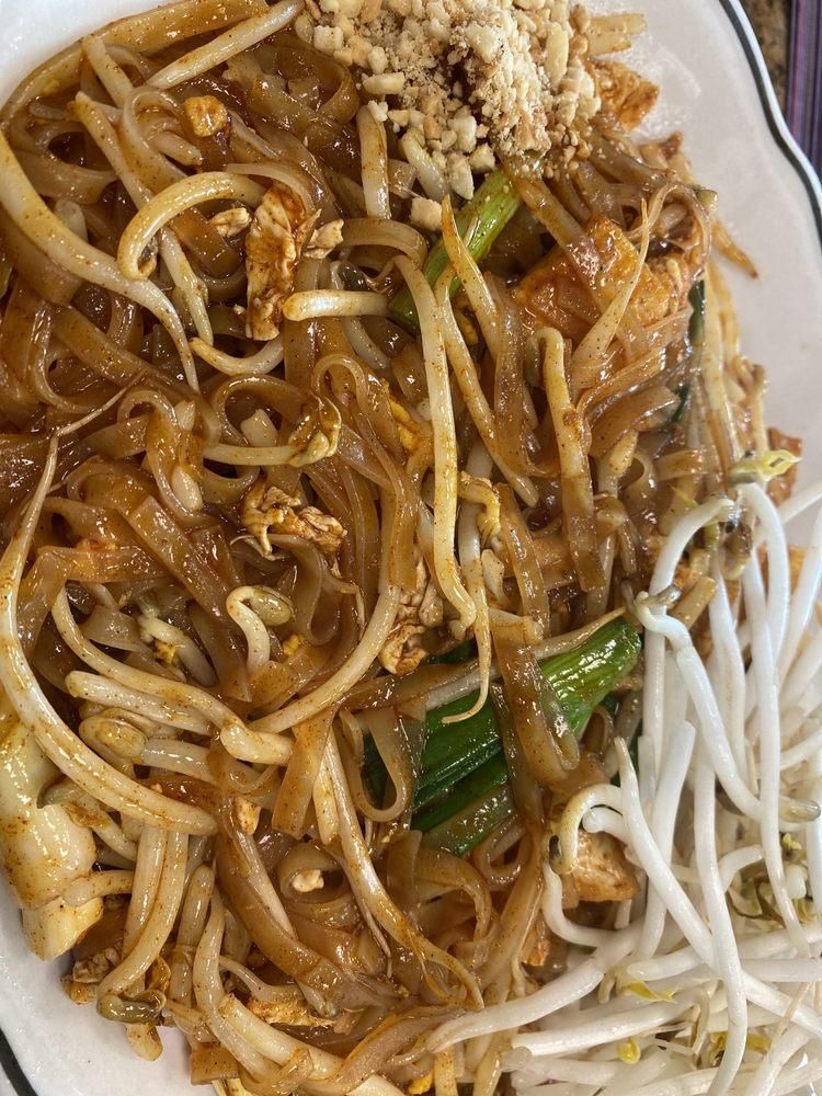 Pad Thai dish