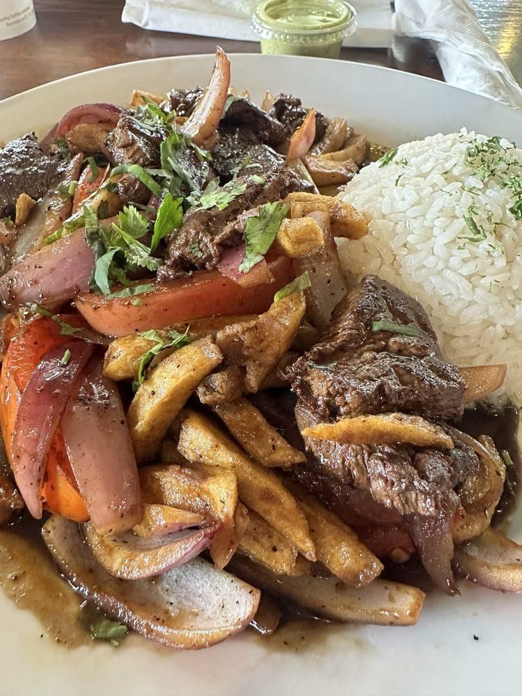 Lomo Saltado dish