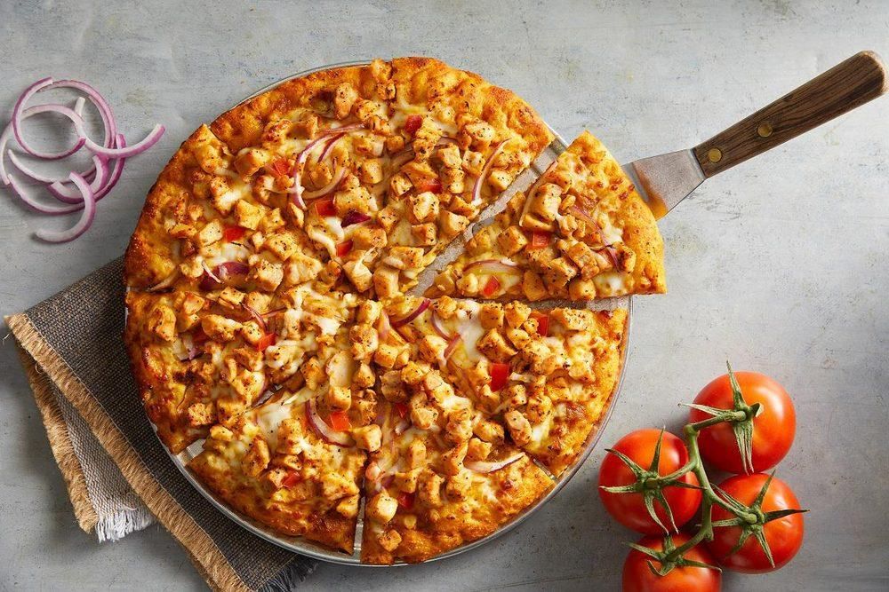 Butter Chicken Pizza dish