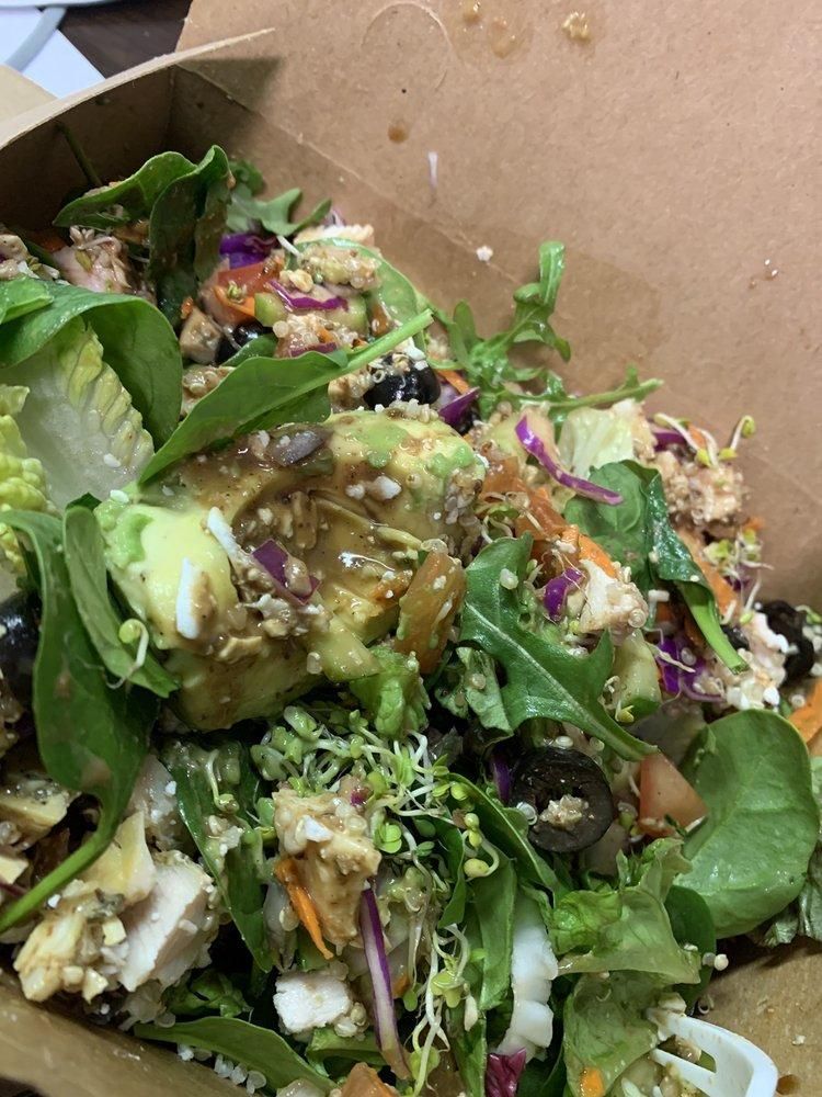 Salad dish