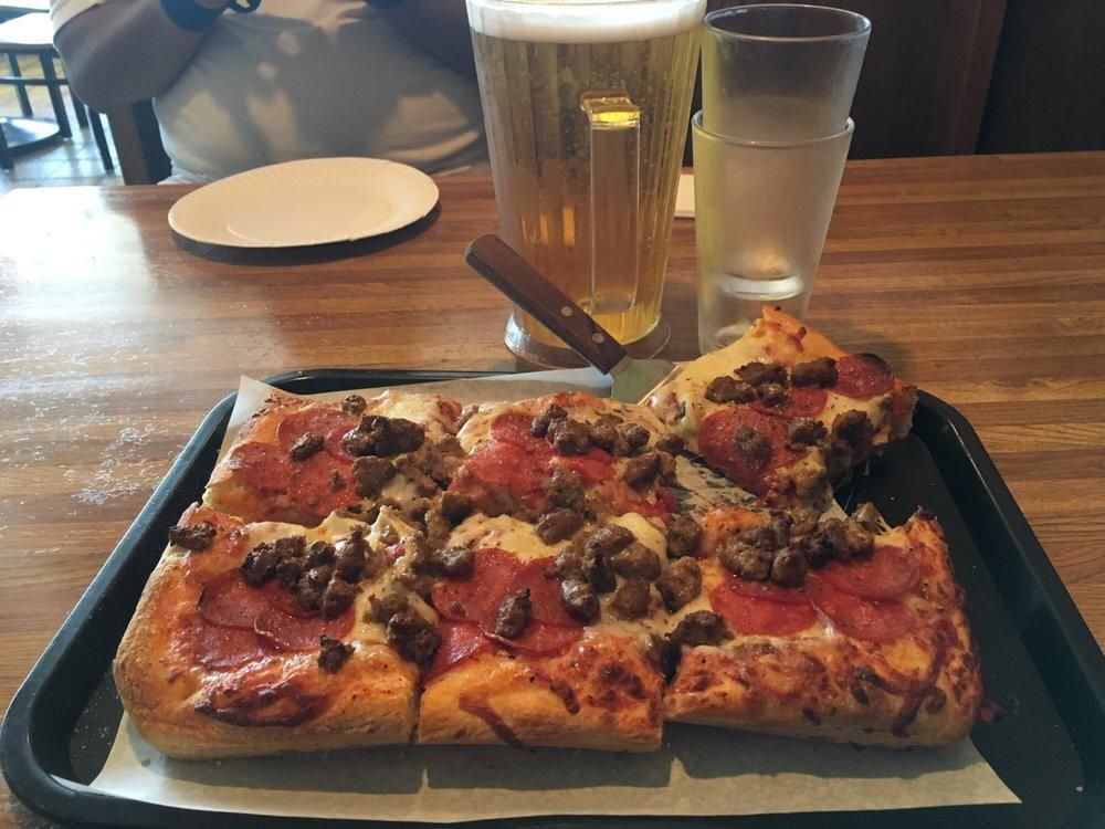 Pizza dish