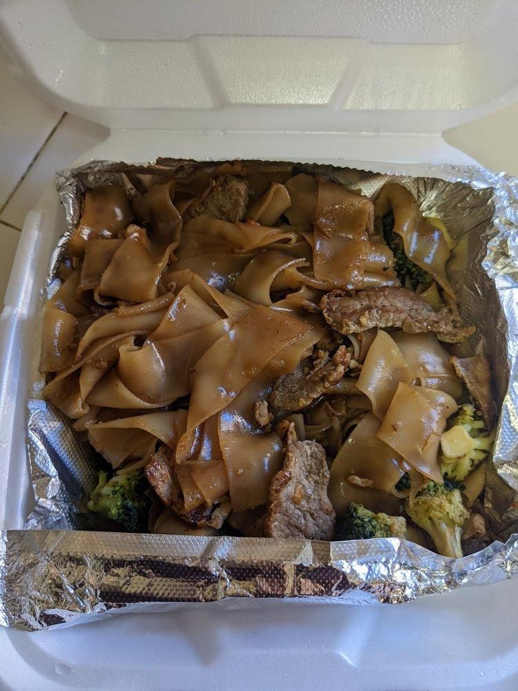 Pad See Ew dish