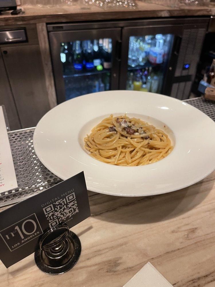 Bucatini Carbonara dish
