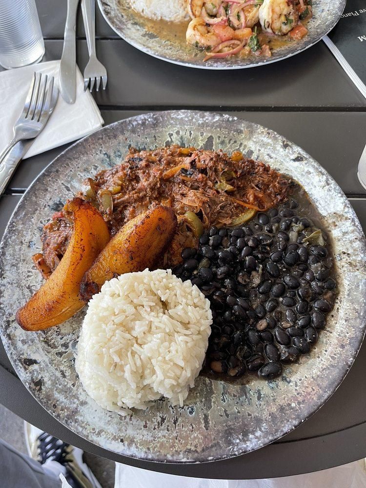 Ropa Viejas dish