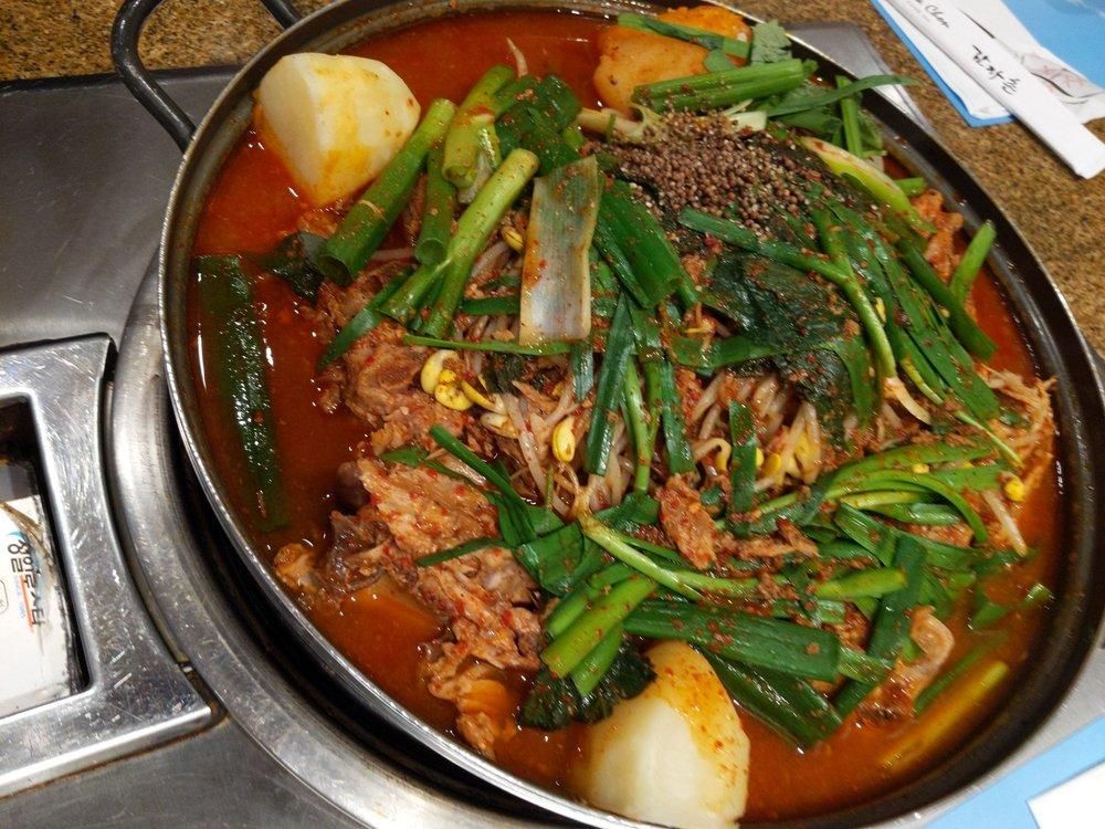 Gamjatang dish