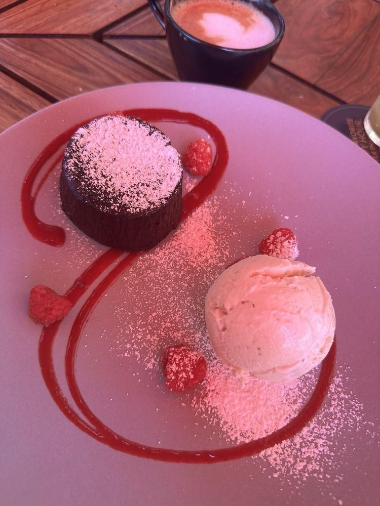 Molten Chocolate Cake dish