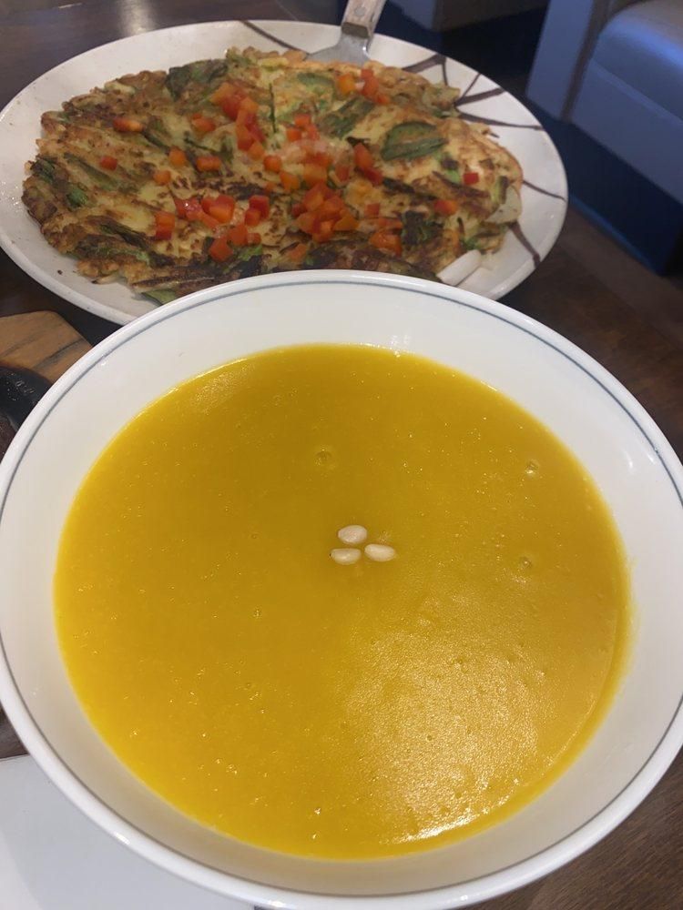 Pumpkin Soup dish