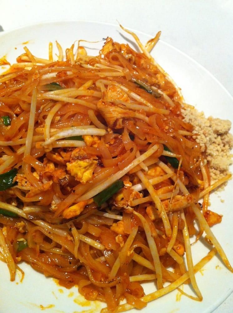 Pad Thai dish