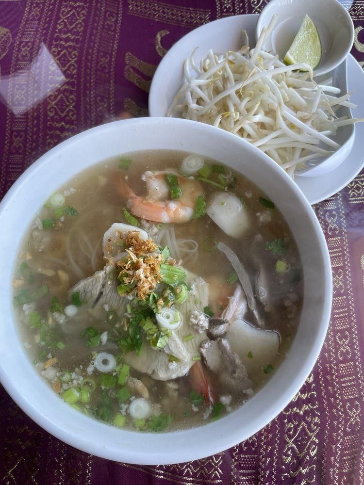 Phnom Penh Noodle dish