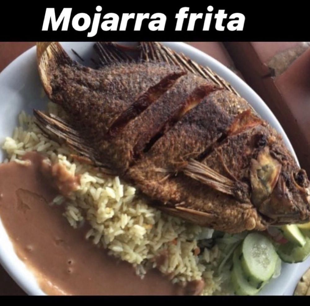 Mojarra Frita dish