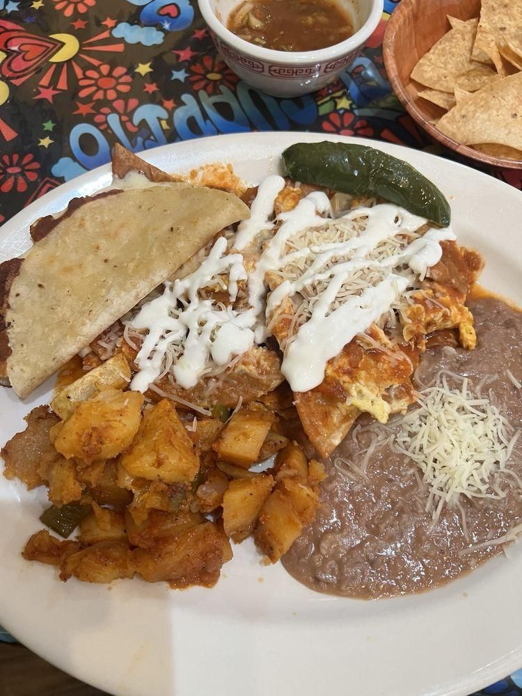 Chilaquiles dish