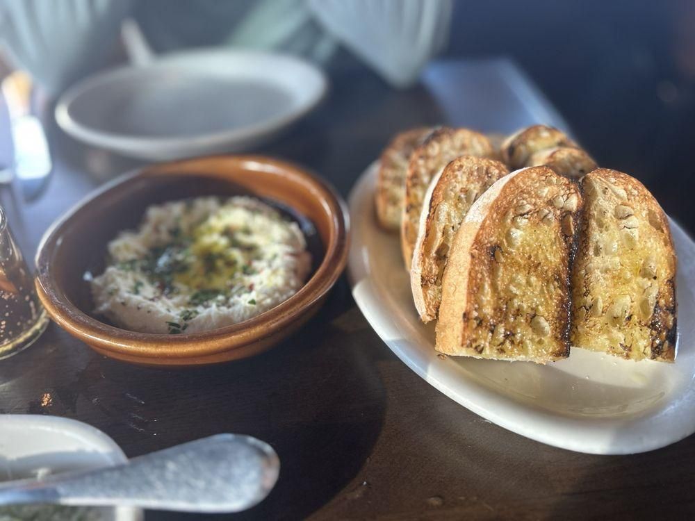 Ricotta Crostini dish