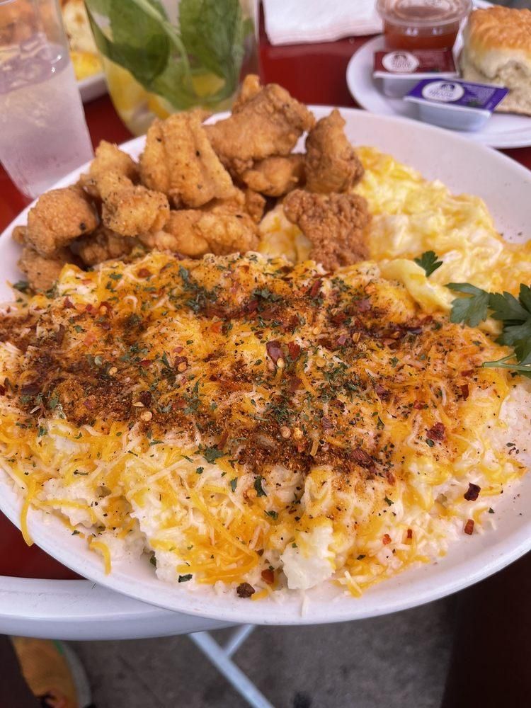 Shrimp And Grits dish