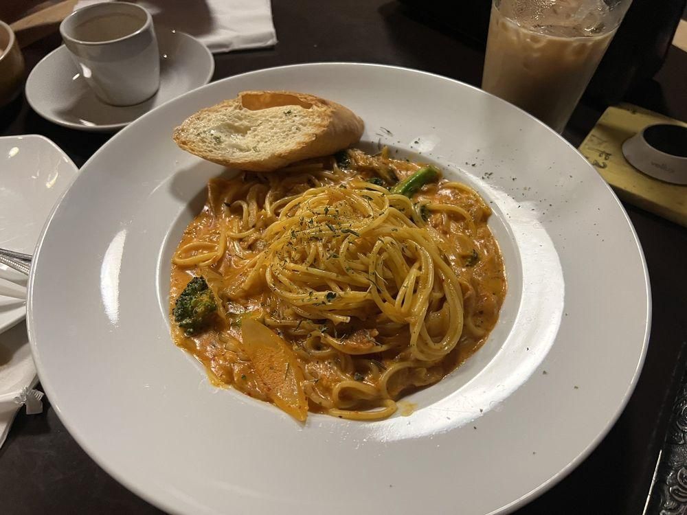 Kimchi Carbonara Pasta dish