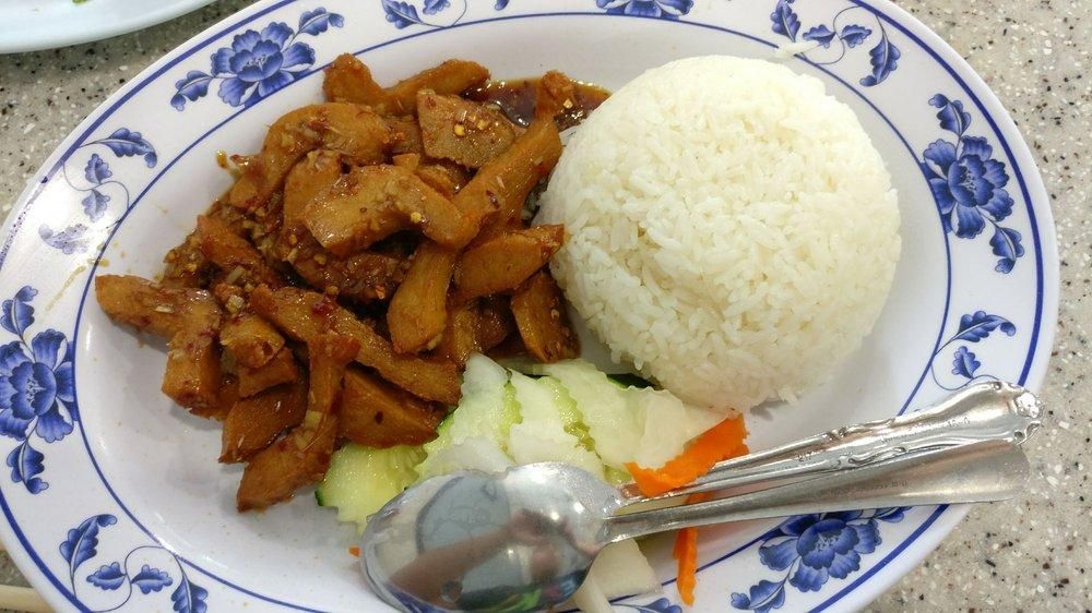 Lemongrass Chicken dish