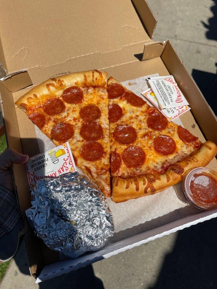 Pizza dish