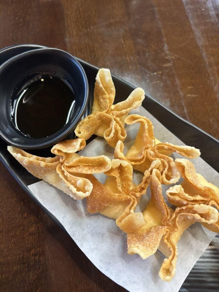 Crab Rangoons dish