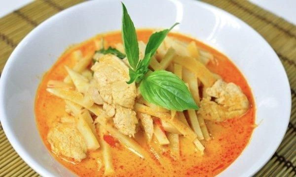 Yellow Curry dish