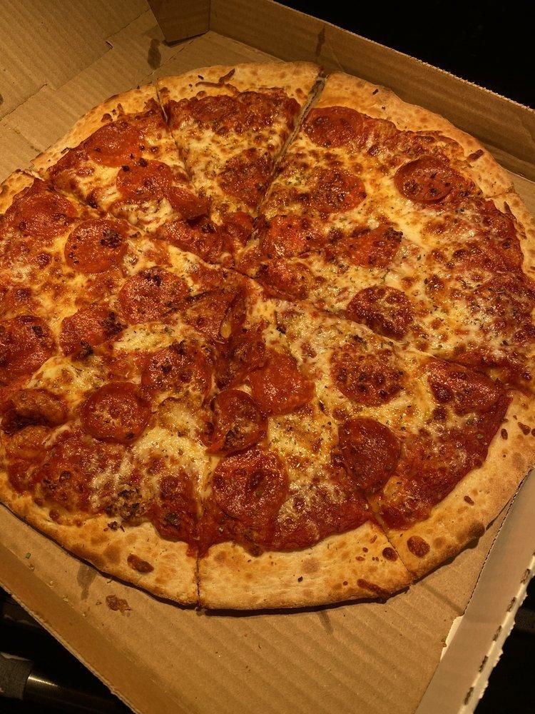 NY Pizza dish