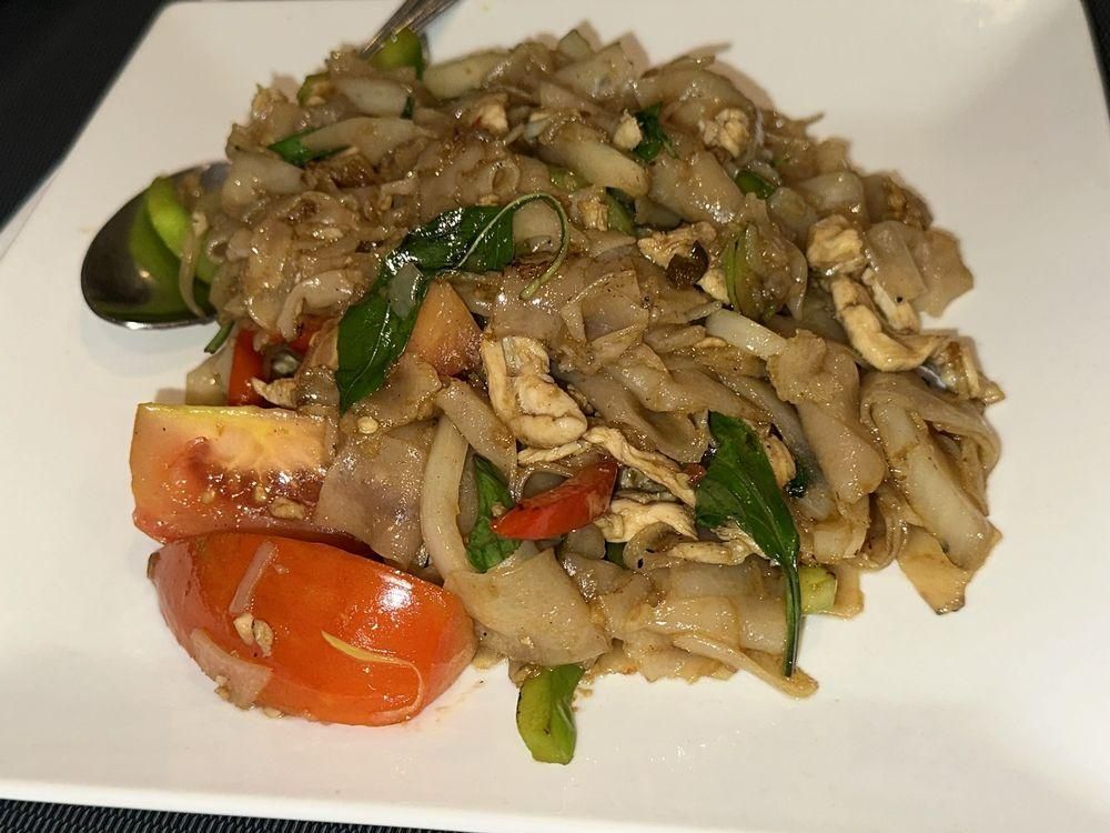 Drunken Noodles dish