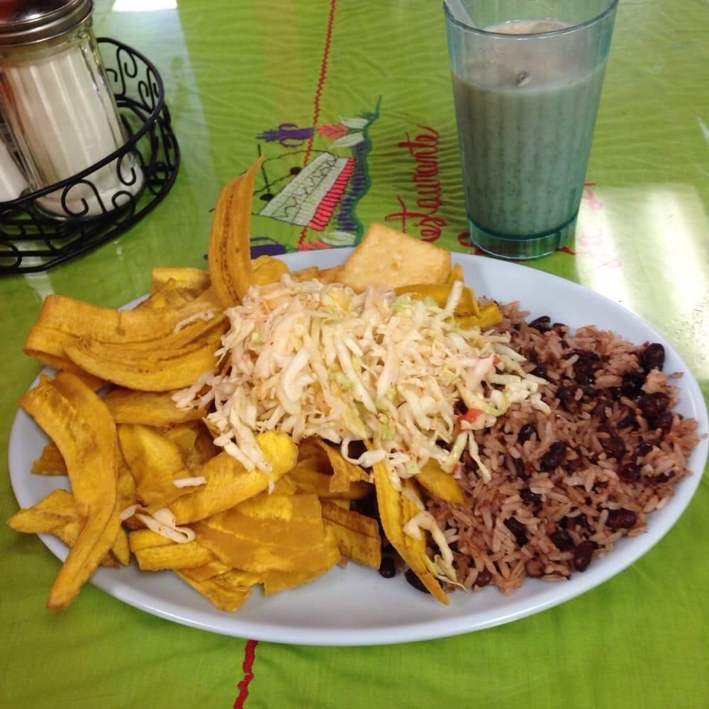 Gallo Pinto Con Carne Asada Plate dish