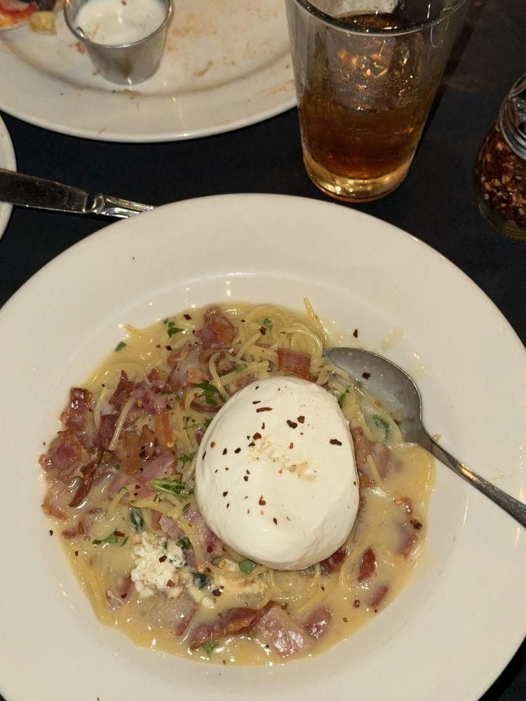 Spaghetti Carbonara dish