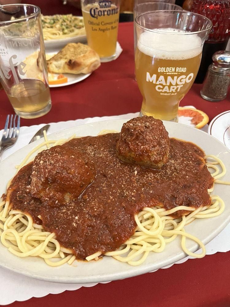Meatballs dish