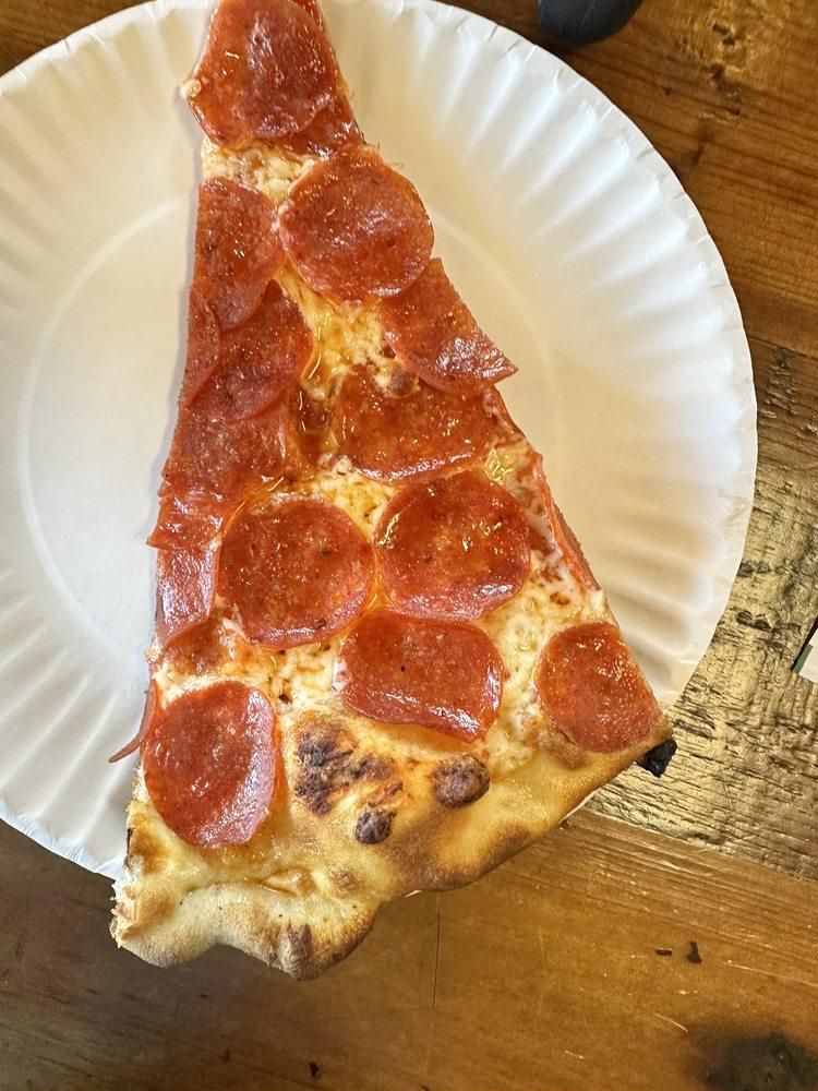 Pizza dish