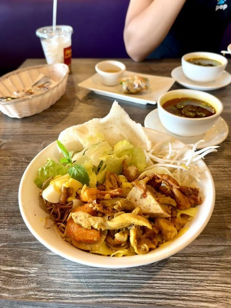 Mi Quang dish