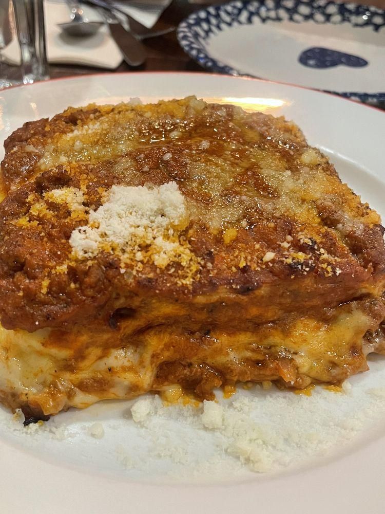 Lasagna dish