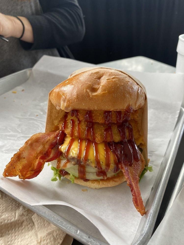 Burgers dish