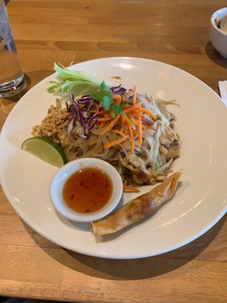 Pad Thai dish
